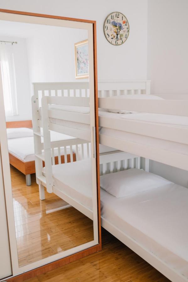 Apartman Petra Трогир Екстериор снимка